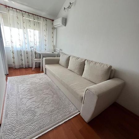 Sunny Studio Marasesti Appartement Suceava Buitenkant foto